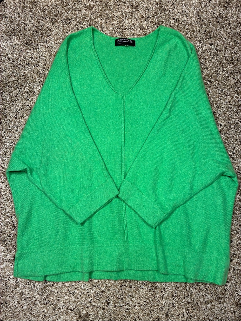 Jones New York Collection 100% Cashmere Pullover V Neck Sweater